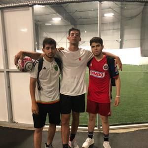 Meet your Posher, Majd